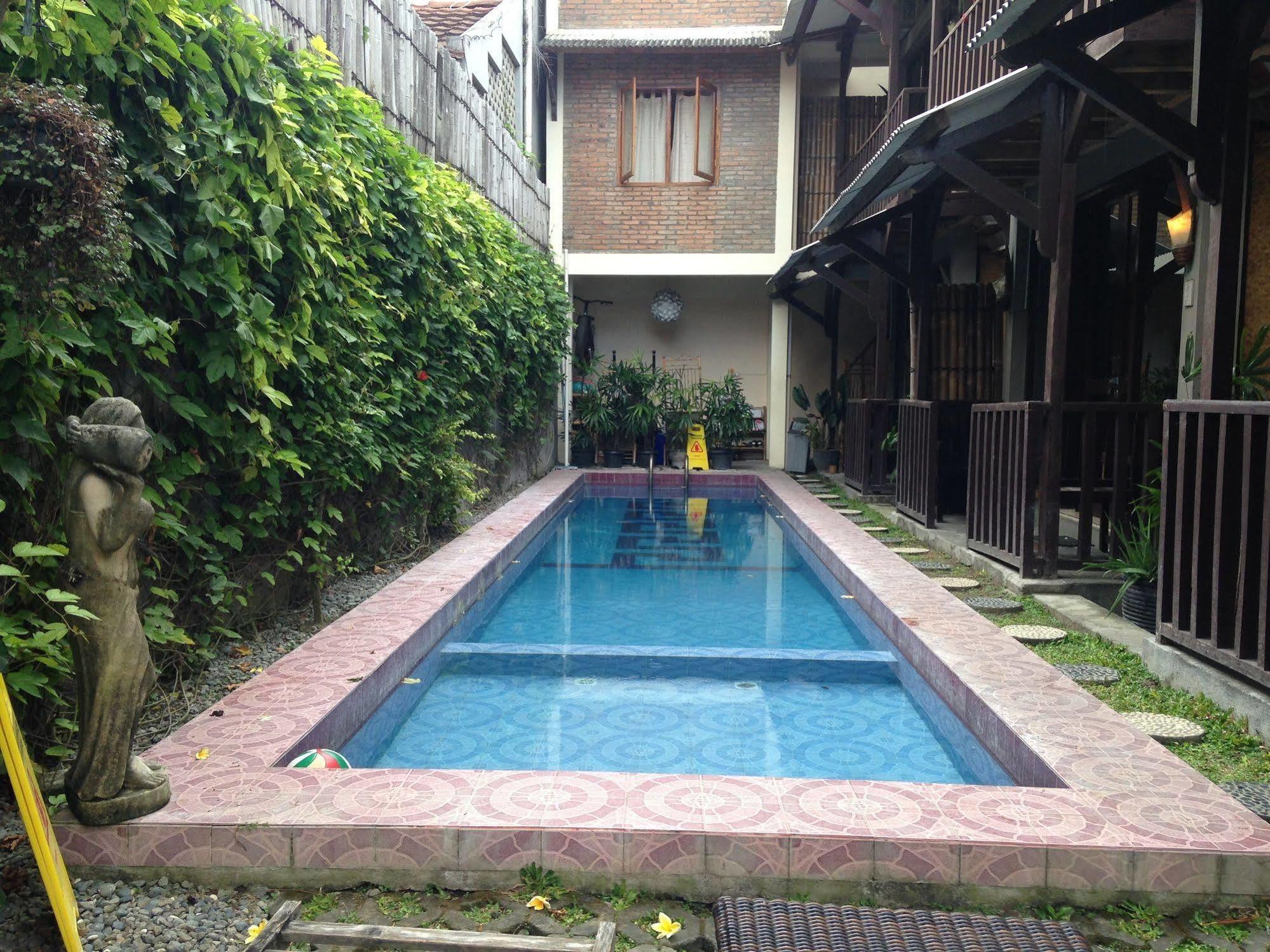 Venezia Homestay&Garden Yogyakarta Exterior foto