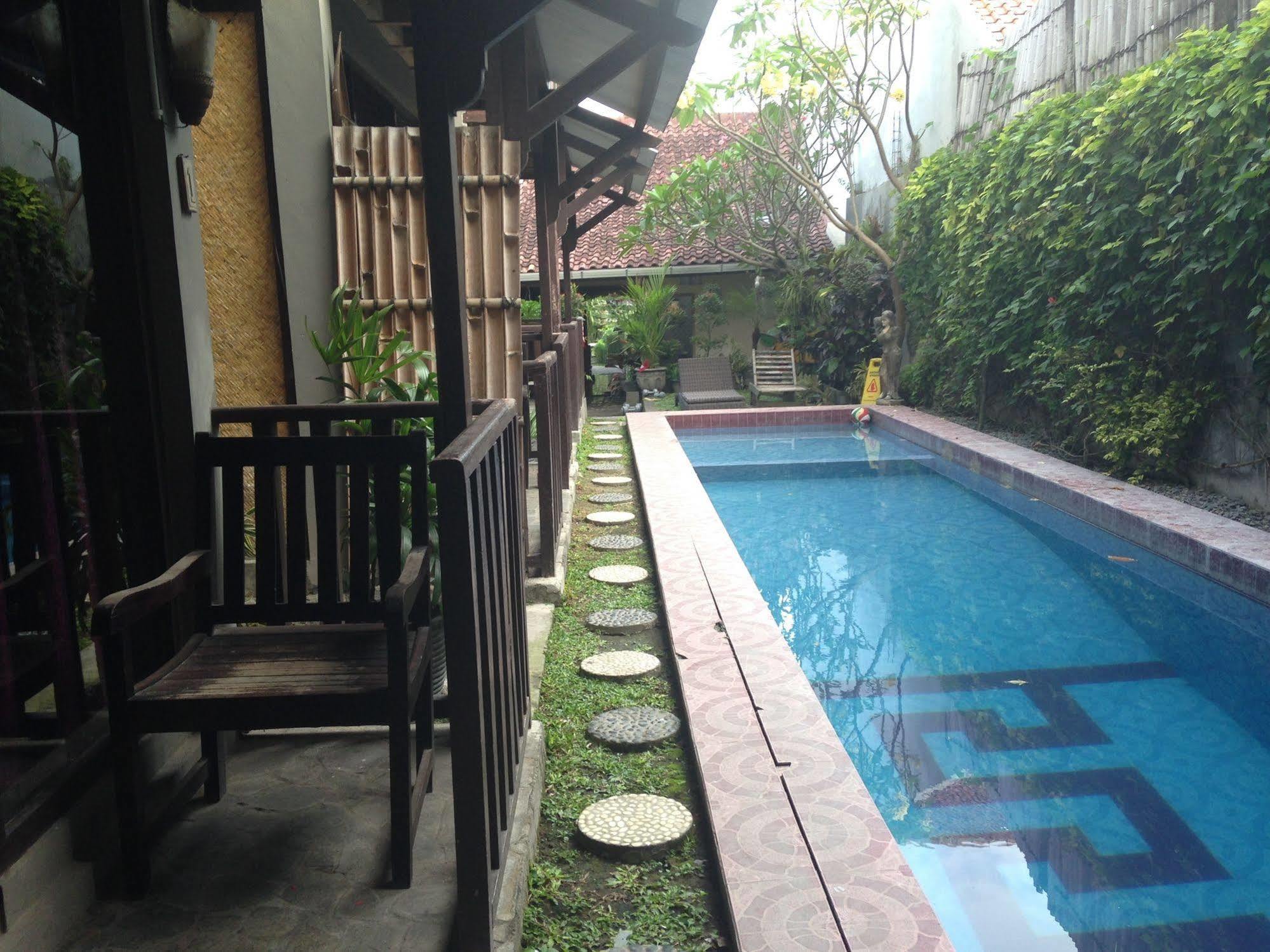 Venezia Homestay&Garden Yogyakarta Exterior foto